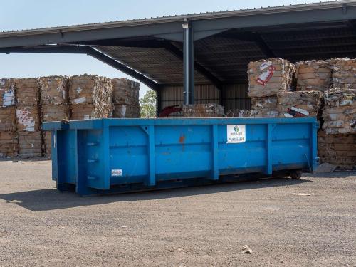 LOCATION DE BENNES (86)